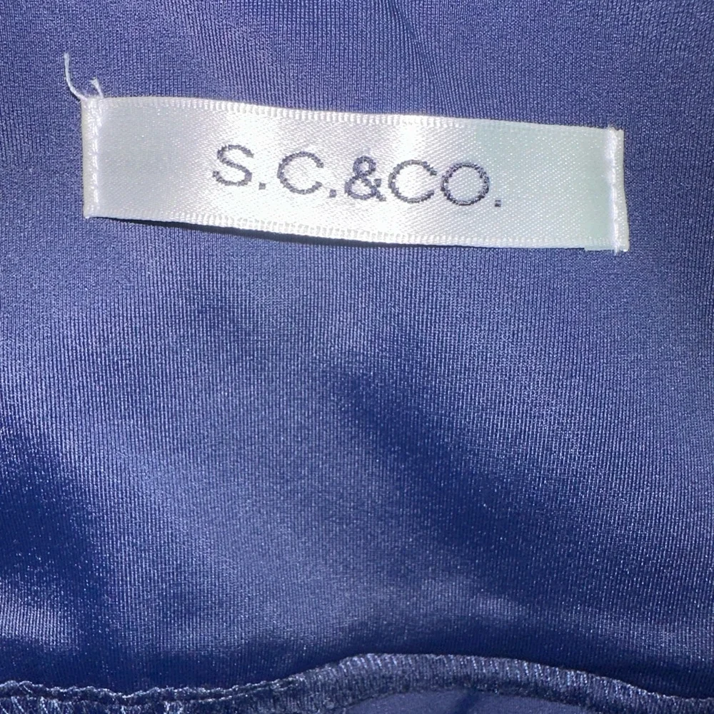 S.C.&Co. Blue Floral Pull-on Skort L Stretchy Lined Pockets Golf Tennis NWOT - Picture 5 of 6